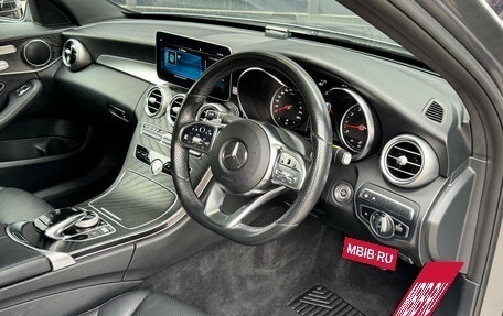 Mercedes-Benz C-Класс, 2019 год, 1 990 000 рублей, 22 фотография