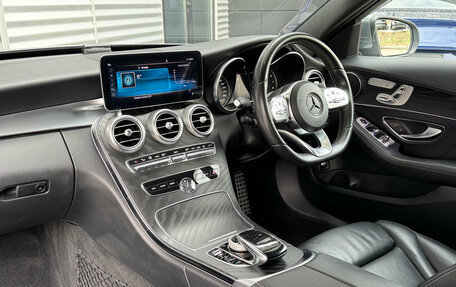 Mercedes-Benz C-Класс, 2019 год, 1 990 000 рублей, 33 фотография