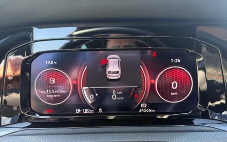 Volkswagen Golf GTI, 2021 год, 3 000 000 рублей, 6 фотография