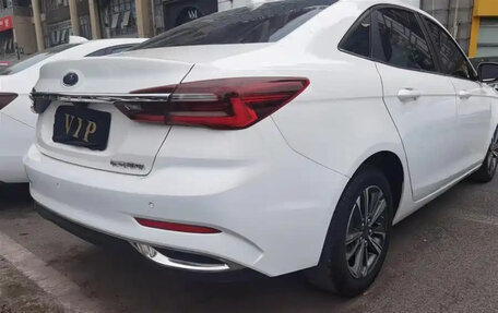 Ford Escort, 2022 год, 1 000 000 рублей, 12 фотография