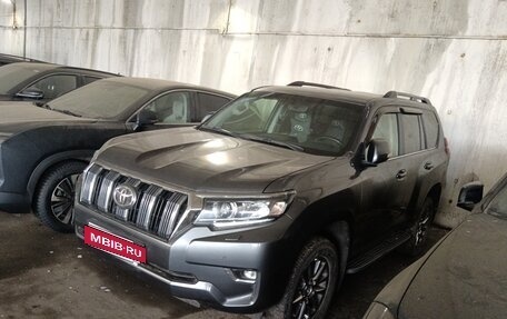 Toyota Land Cruiser Prado 150 рестайлинг 2, 2019 год, 4 074 525 рублей, 2 фотография