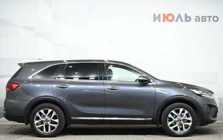 KIA Sorento III Prime рестайлинг, 2019 год, 3 000 000 рублей, 10 фотография