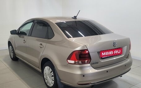 Volkswagen Polo VI (EU Market), 2017 год, 940 000 рублей, 4 фотография