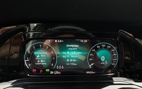 Volkswagen Golf VIII, 2022 год, 2 650 000 рублей, 8 фотография