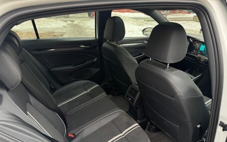 Volkswagen Golf VIII, 2022 год, 2 650 000 рублей, 7 фотография