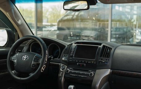 Toyota Land Cruiser 200, 2008 год, 2 120 000 рублей, 10 фотография