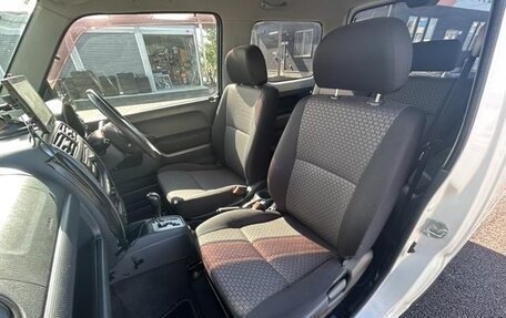 Suzuki Jimny, 2011 год, 620 000 рублей, 10 фотография