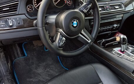 BMW 7 серия, 2014 год, 1 330 000 рублей, 2 фотография