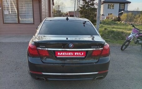 BMW 7 серия, 2014 год, 1 330 000 рублей, 14 фотография