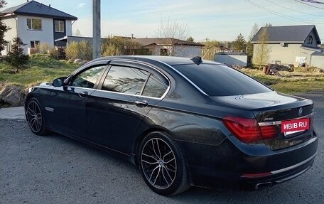 BMW 7 серия, 2014 год, 1 330 000 рублей, 15 фотография
