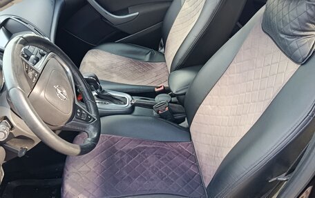 Opel Astra J, 2013 год, 1 100 000 рублей, 4 фотография
