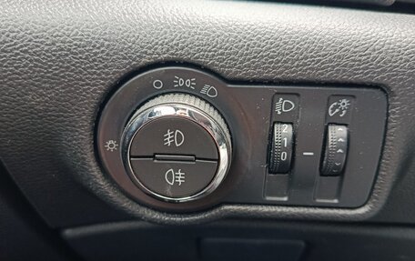 Opel Astra J, 2013 год, 1 100 000 рублей, 9 фотография