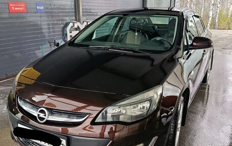 Opel Astra J, 2013 год, 1 100 000 рублей, 2 фотография
