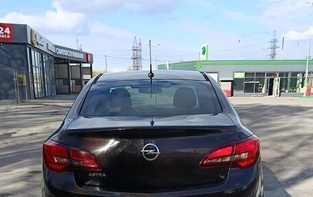 Opel Astra J, 2013 год, 1 100 000 рублей, 11 фотография