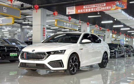 Skoda Octavia IV, 2022 год, 1 700 000 рублей, 2 фотография