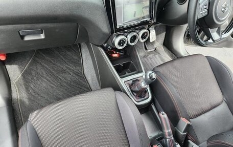Suzuki Swift V, 2022 год, 1 150 000 рублей, 11 фотография