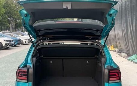 Volkswagen T-Cross I, 2022 год, 1 920 000 рублей, 7 фотография