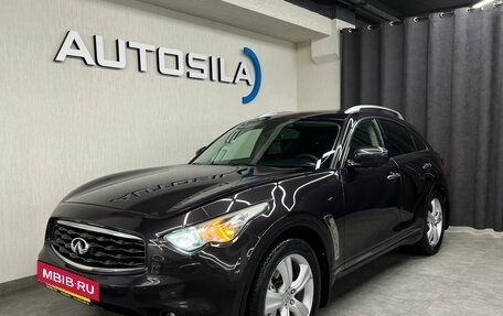 Infiniti FX II, 2010 год, 1 747 000 рублей, 3 фотография