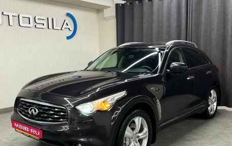 Infiniti FX II, 2010 год, 1 747 000 рублей, 4 фотография