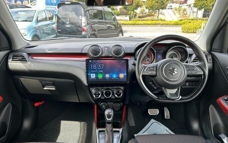 Suzuki Swift V, 2022 год, 1 200 000 рублей, 9 фотография