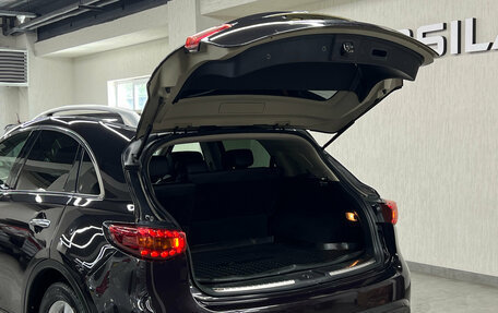 Infiniti FX II, 2010 год, 1 747 000 рублей, 29 фотография