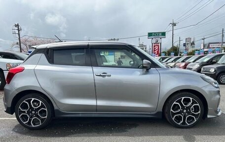 Suzuki Swift V, 2022 год, 1 200 000 рублей, 3 фотография