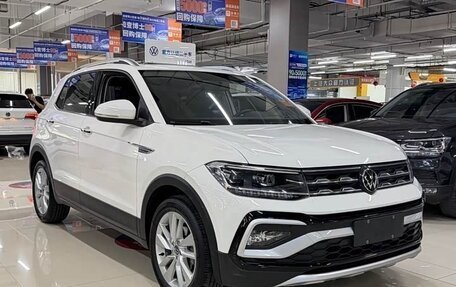 Volkswagen T-Cross I, 2022 год, 1 720 000 рублей, 3 фотография