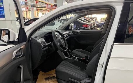 Volkswagen T-Cross I, 2022 год, 1 720 000 рублей, 9 фотография