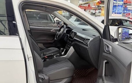 Volkswagen T-Cross I, 2022 год, 1 720 000 рублей, 8 фотография