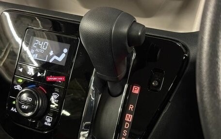 Toyota Passo III, 2021 год, 704 000 рублей, 13 фотография