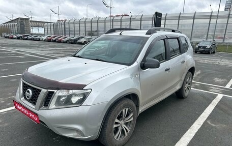 Nissan Terrano III, 2014 год, 1 090 000 рублей, 1 фотография