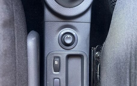 Renault Logan I, 2007 год, 305 000 рублей, 16 фотография