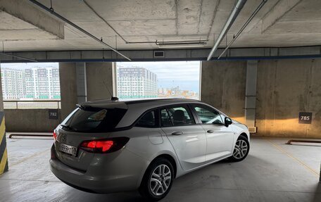 Opel Astra K, 2020 год, 1 600 000 рублей, 2 фотография