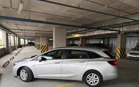 Opel Astra K, 2020 год, 1 600 000 рублей, 4 фотография