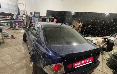 Lexus IS II рестайлинг 2, 2001 год, 700 000 рублей, 9 фотография