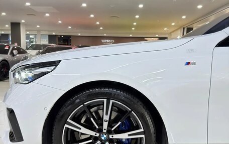 BMW 5 серия, 2025 год, 8 990 000 рублей, 14 фотография