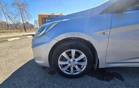 Hyundai Solaris II рестайлинг, 2012 год, 560 000 рублей, 11 фотография