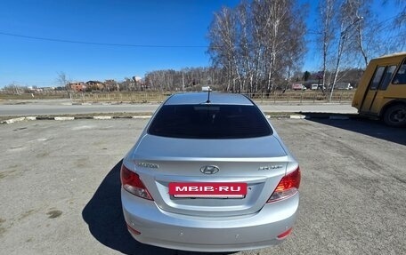 Hyundai Solaris II рестайлинг, 2012 год, 560 000 рублей, 6 фотография