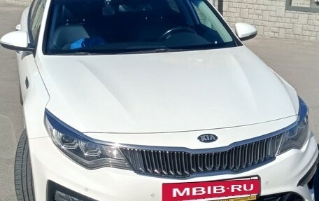 KIA Optima IV, 2018 год, 2 250 000 рублей, 15 фотография
