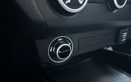 Isuzu D-Max, 2024 год, 3 400 000 рублей, 40 фотография