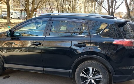 Toyota RAV4, 2018 год, 2 550 000 рублей, 3 фотография