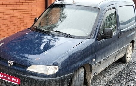 Peugeot Partner II рестайлинг 2, 2002 год, 200 000 рублей, 2 фотография