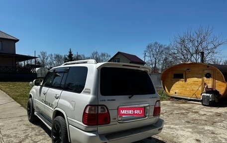 Toyota Land Cruiser 100 рестайлинг 2, 2005 год, 2 600 000 рублей, 13 фотография