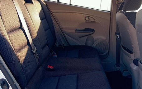 Honda Insight II рестайлинг, 2009 год, 720 000 рублей, 26 фотография