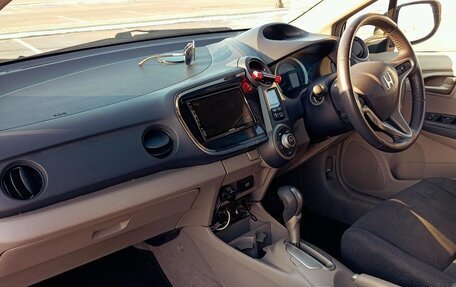 Honda Insight II рестайлинг, 2009 год, 720 000 рублей, 27 фотография