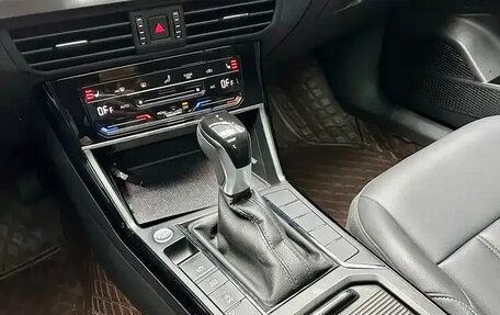 Volkswagen Passat B8 рестайлинг, 2022 год, 2 084 000 рублей, 17 фотография