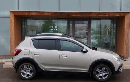 Renault Sandero II рестайлинг, 2019 год, 1 170 000 рублей, 4 фотография