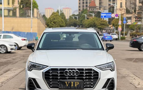 Audi Q3, 2022 год, 2 100 000 рублей, 2 фотография