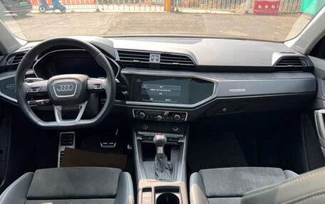 Audi Q3, 2022 год, 2 100 000 рублей, 9 фотография