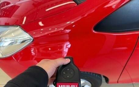 Toyota Vitz, 2017 год, 1 199 999 рублей, 20 фотография